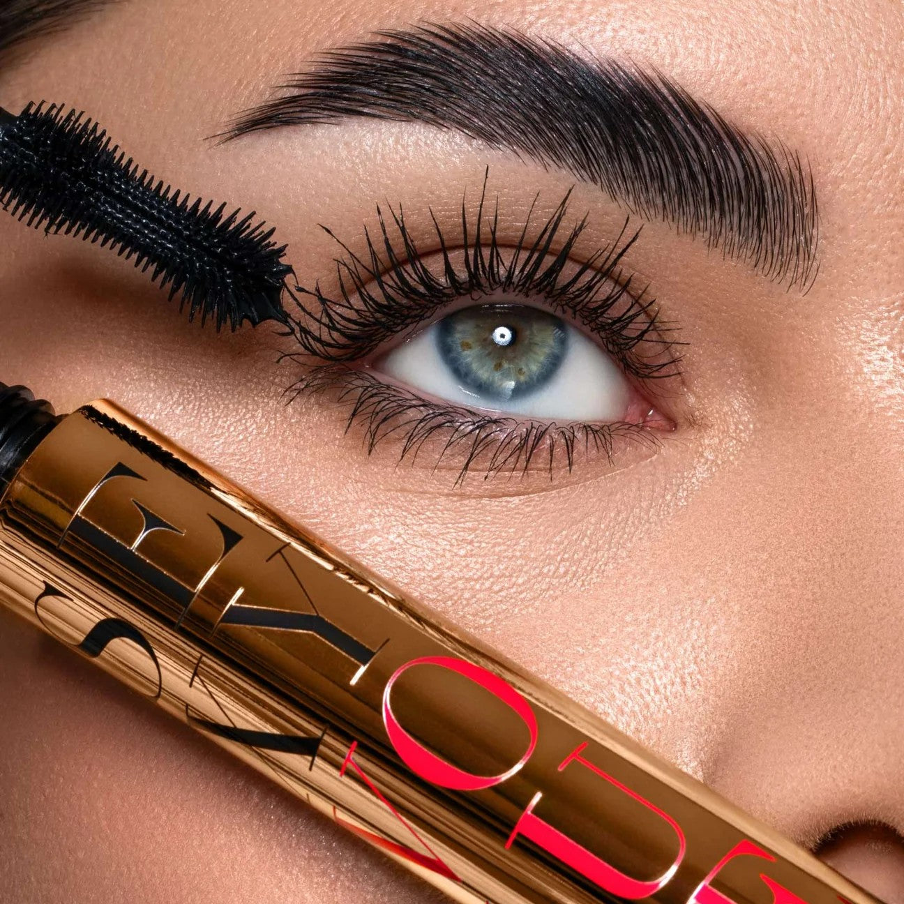 Mascara Sexy Volume Super Volumizzante Astra